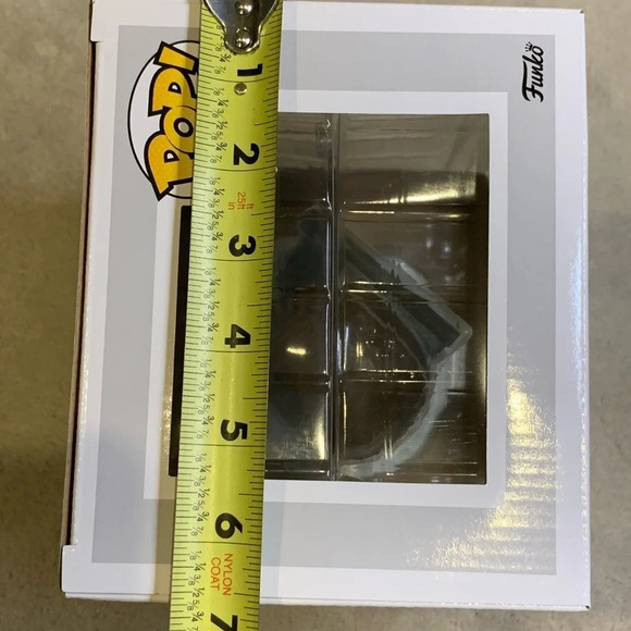 Nib Funko Pop! Deluxe:40th anniversary 
Star Wars Battle at Echo Base Series - Picture 13 of 16